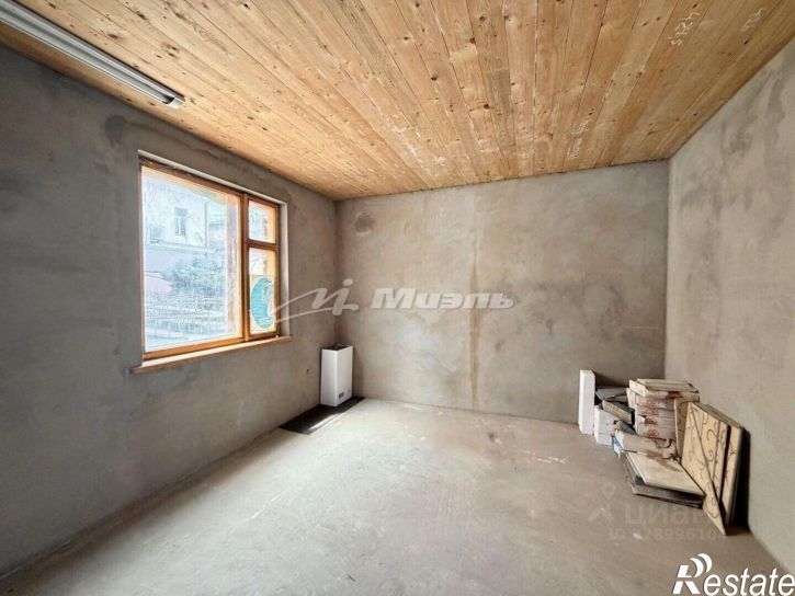 2-комн квартира улица Жуковского, 25,  д. 25