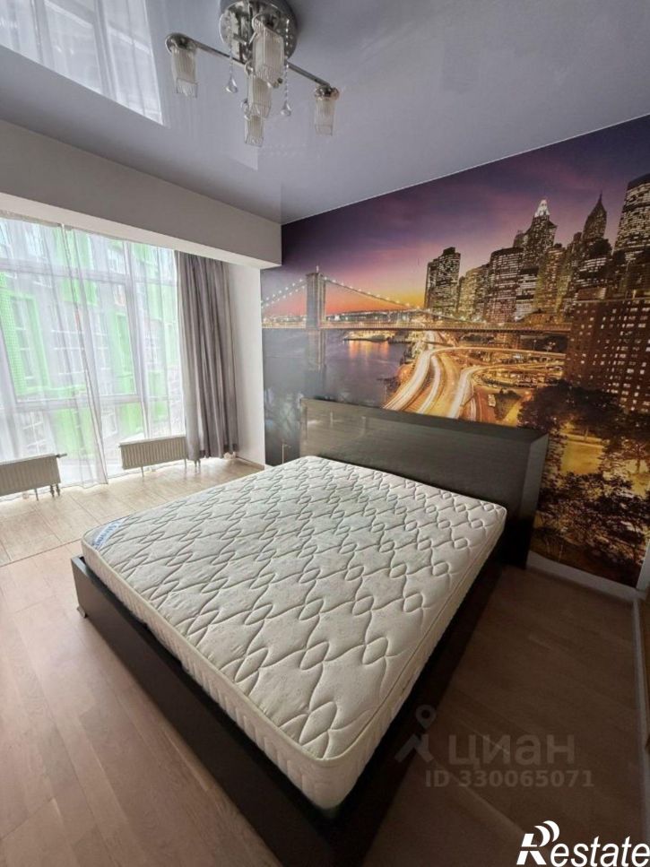 3-комн квартира ул Беспалова, 110в,  д. 110в