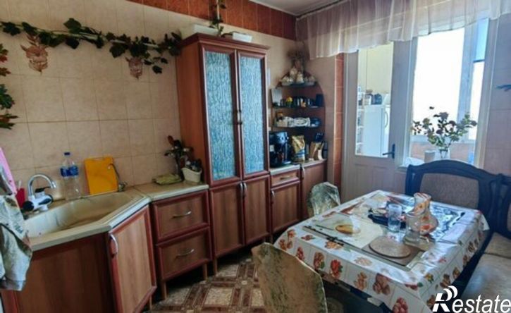 3-комн квартира улица Маршала Жукова, 5,  д. 5