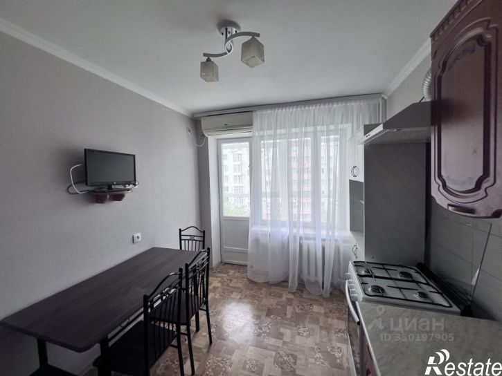 3-комн квартира Стрелковая улица, 95,  д. 95