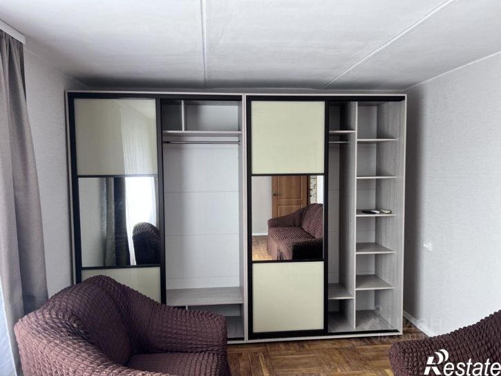 3-комн квартира Стрелковая улица, 95,  д. 95