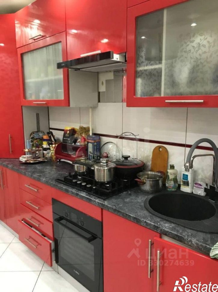 3-комн квартира пр-кт Победы, 336,  д. 336
