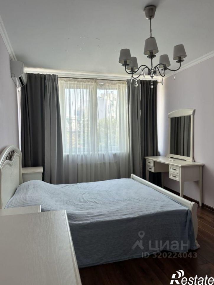 3-комн квартира улица Гаспринского, 9А,  д. 9А