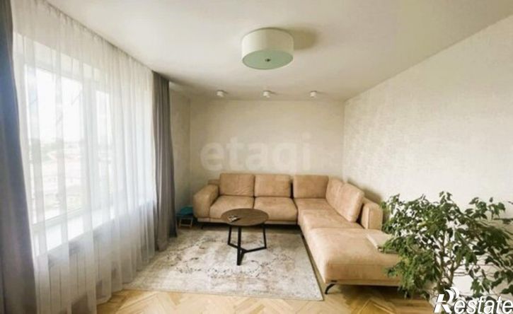 3-комн квартира улица Поповкина, 20,  д. 20
