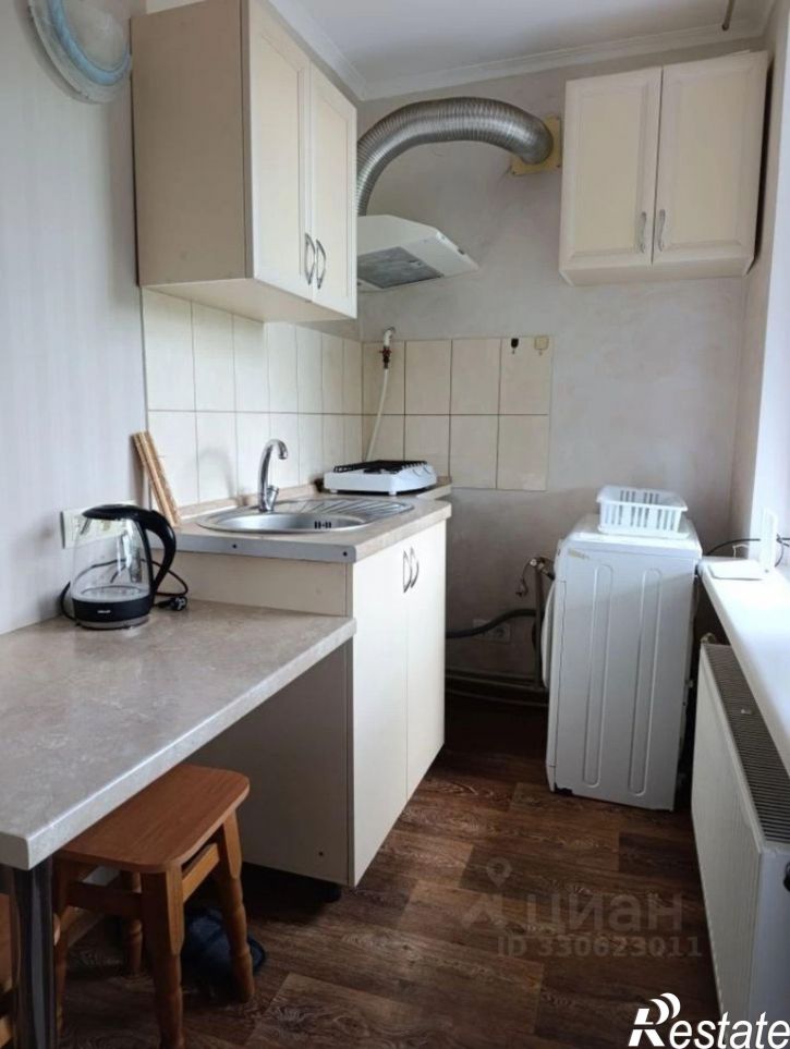 2-комн квартира улица Альпинистов, 3,  д. 3