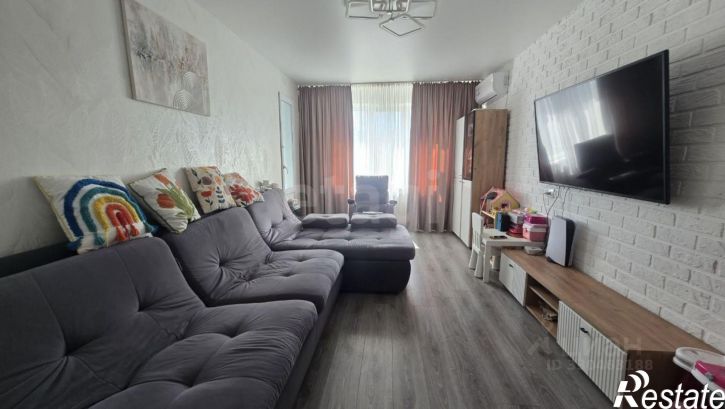 3-комн квартира пр-кт Победы, 336,  д. 336