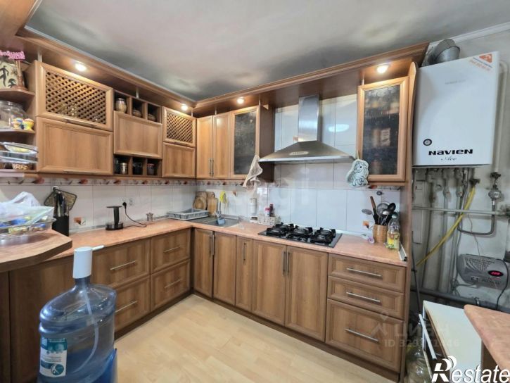 4-комн квартира улица Ефремова, 14,  д. 14