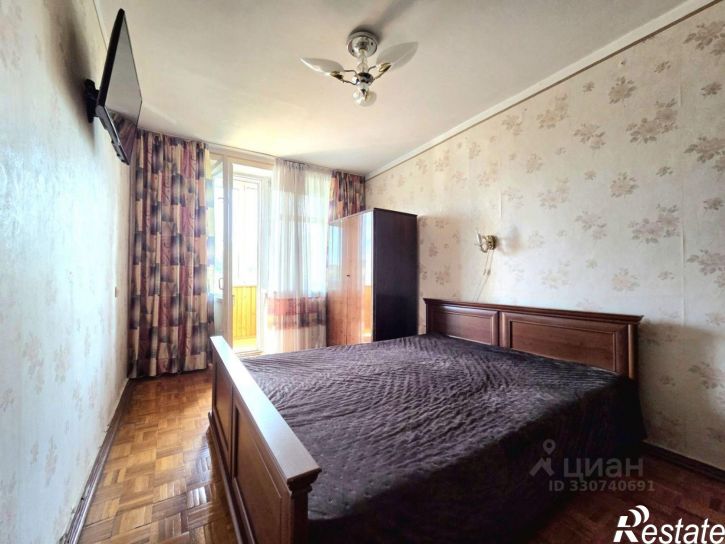 3-комн квартира Железнодорожная улица, 4,  д. 4