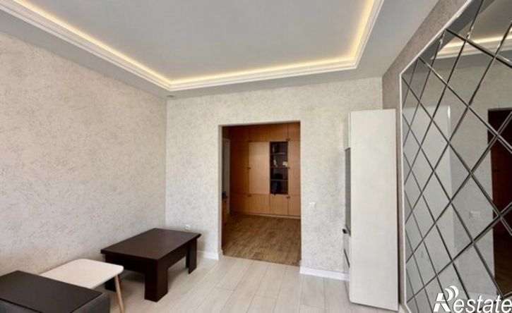 5-комн квартира ул Балаклавская, 79,  д. 79
