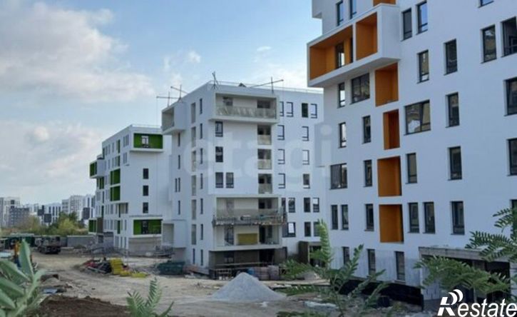 3-комн квартира улица Виталия Чуркина, 1к2