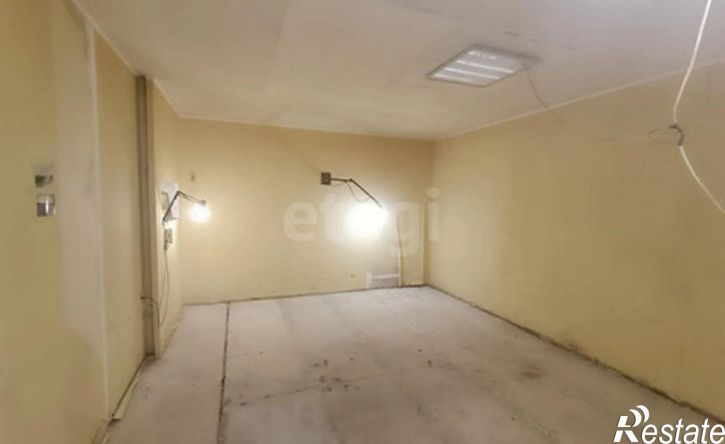 1-комн квартира Фабричный спуск, 6,  д. 6