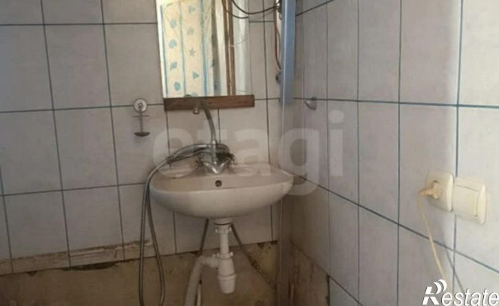 1-комн квартира Фабричный спуск, 6,  д. 6