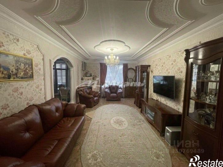4-комн квартира ул Гурзуфская, 8,  д. 8
