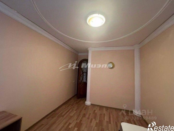 4-комн квартира ул Гурзуфская, 8,  д. 8