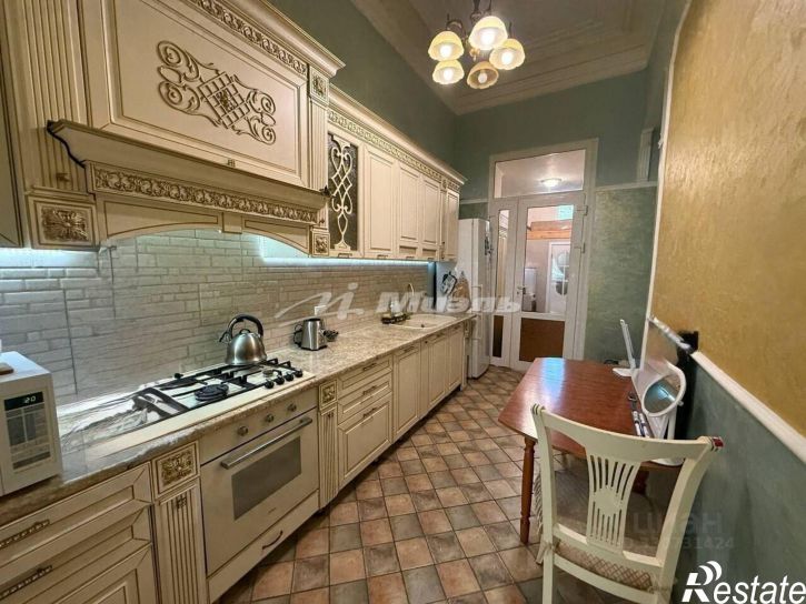 2-комн квартира улица Зои Жильцовой, 30,  д. 30