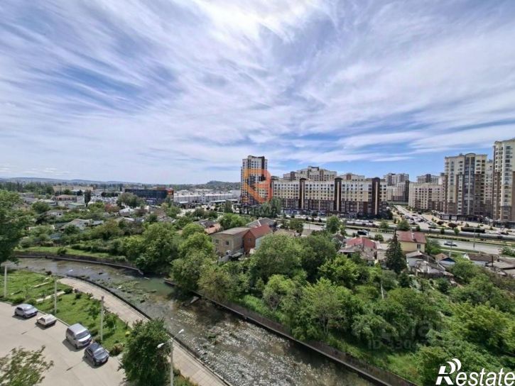 4-комн квартира улица Речная, 12,  д. 12