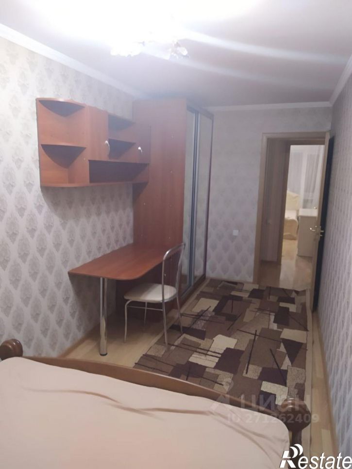 3-комн квартира улица Гагарина, 34,  д. 34
