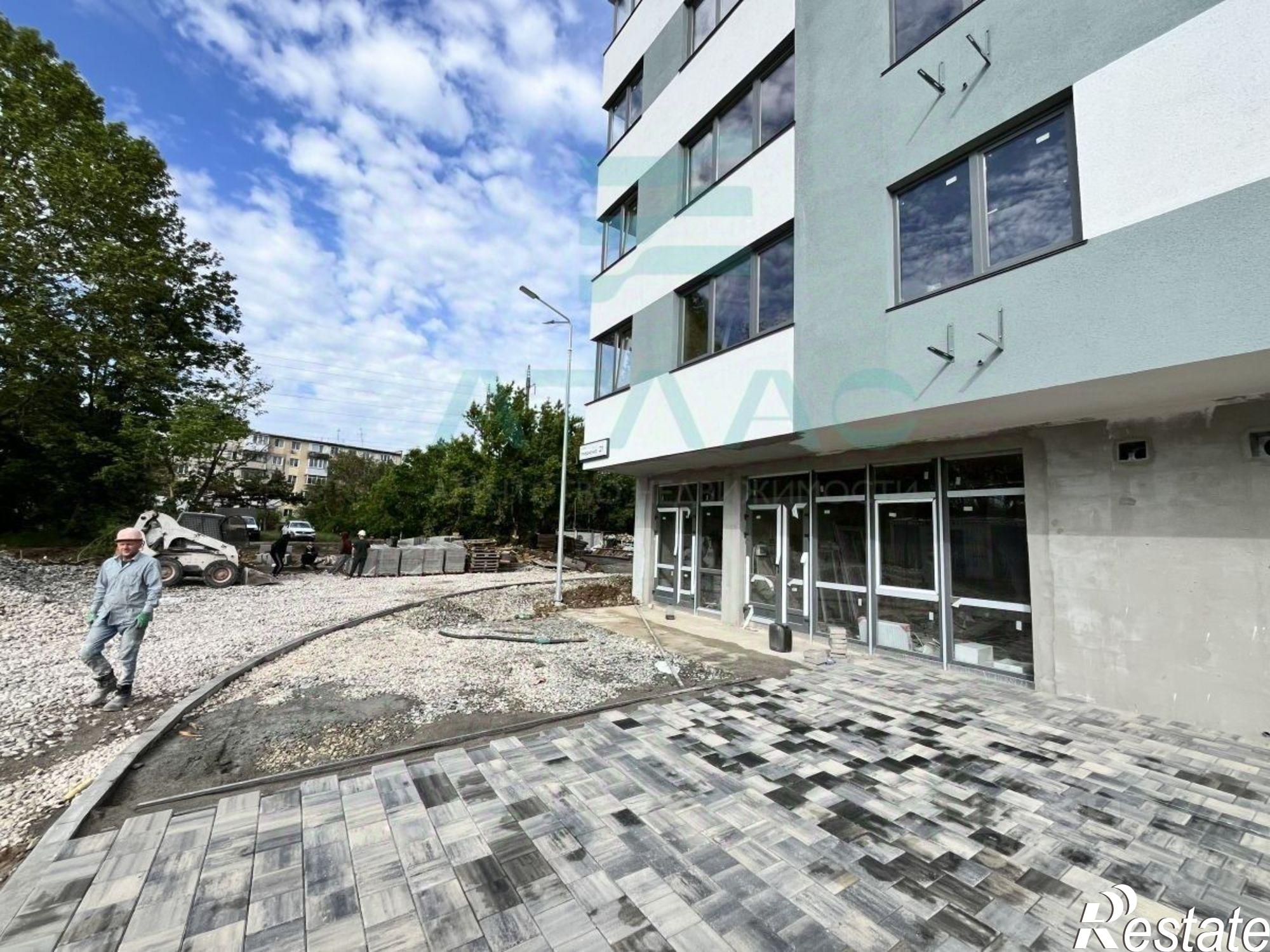 Купить торговое помещение за 8 632 190 рублей на ул Балаклавская, 10
