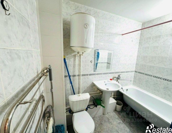 1-комн квартира проспект Победы, 62,  д. 62