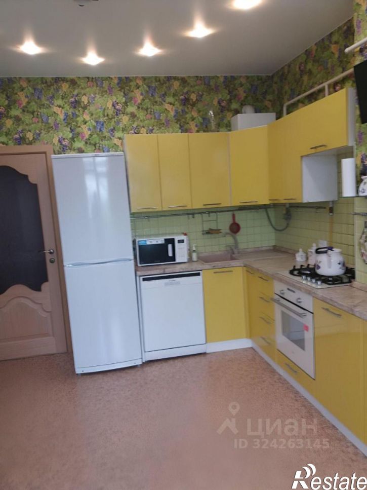 3-комн квартира ул Крылова, 36,  д. 36
