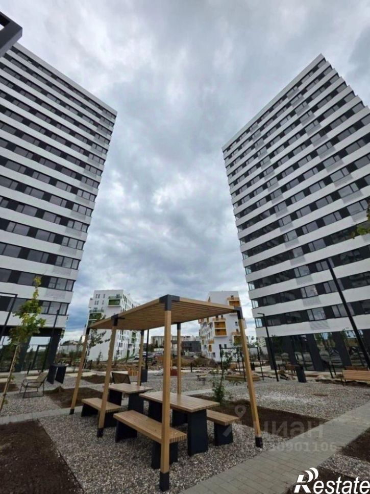3-комн квартира улица Никанорова, 7 к1,  д. 7 к1
