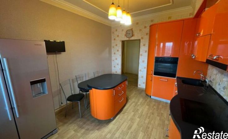 3-комн квартира Ковыльная улица, 86,  д. 86