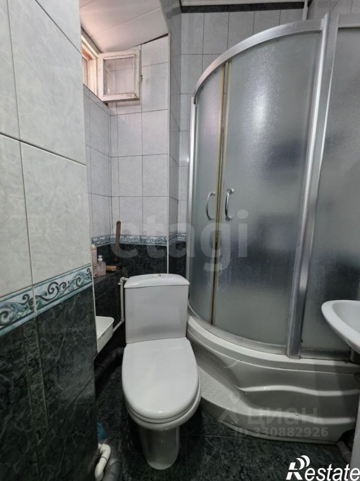 4-комн квартира улица Ефремова, 14,  д. 14