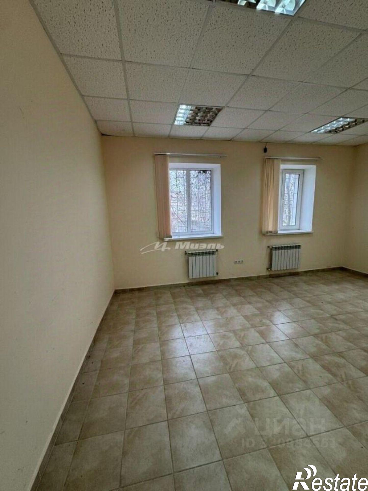 Сдать офис, помещение под офис за 18 400 рублей на ул Крылова, 172