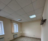 офис 23 кв м, этаж 1/1 ул Крылова, 172
