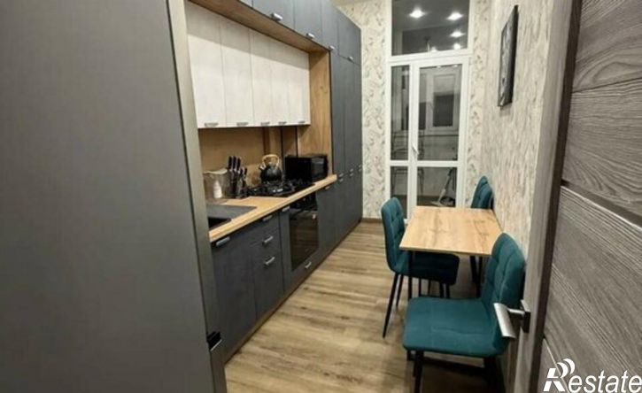 2-комн квартира ул Маршала Советского Союза Буденного С.М., 33,  д. 33