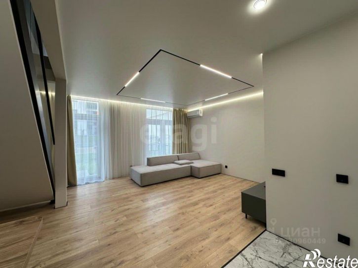 3-комн квартира Проспект Александра Суворова, 101,  д. 101