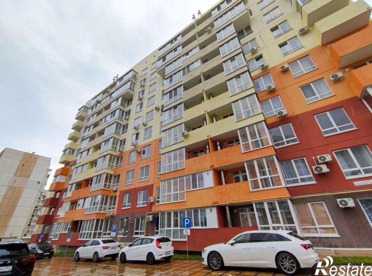 2-комн квартира пр-кт Александра Суворова, 3,  д. 3