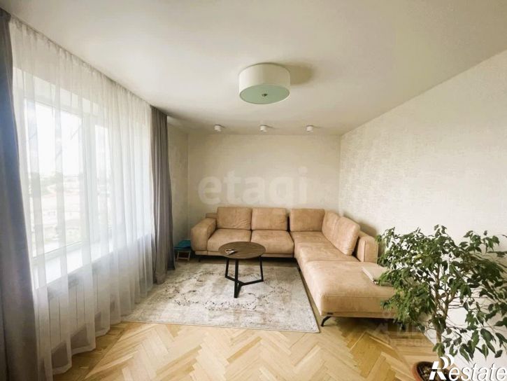 3-комн квартира ул Поповкина, 35,  д. 35