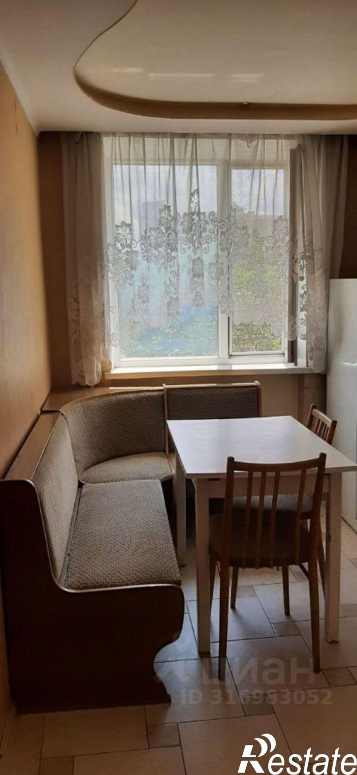 2-комн квартира улица Ларионова, 44,  д. 44