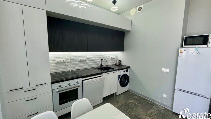 3-комн квартира улица Будённого, 33 к3,  д. 33 к3