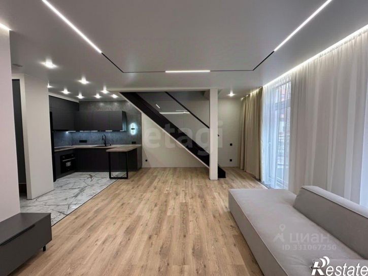 3-комн квартира Проспект Александра Суворова, 101,  д. 101