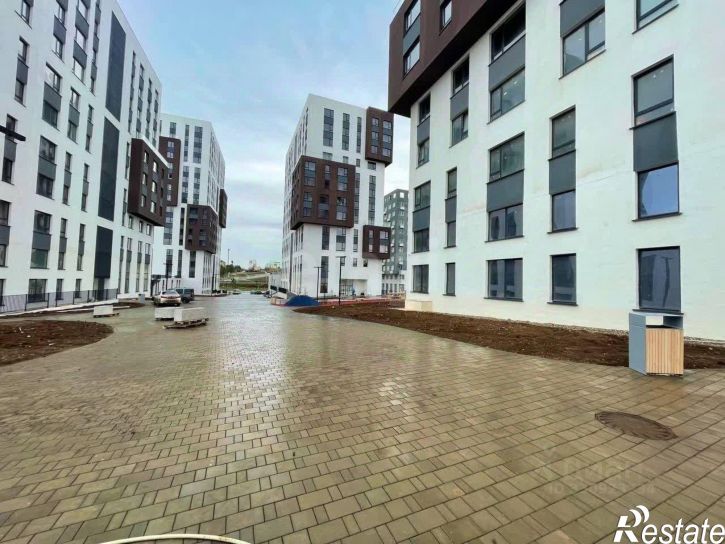 2-комн квартира пр-кт Александра Суворова, 97,  д. 97