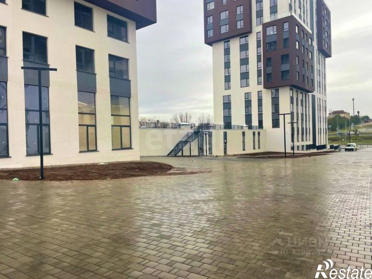 2-комн квартира пр-кт Александра Суворова, 97,  д. 97