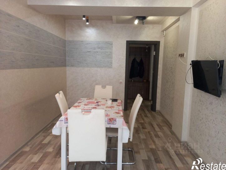 2-комн квартира проспект Победы, 36,  д. 36