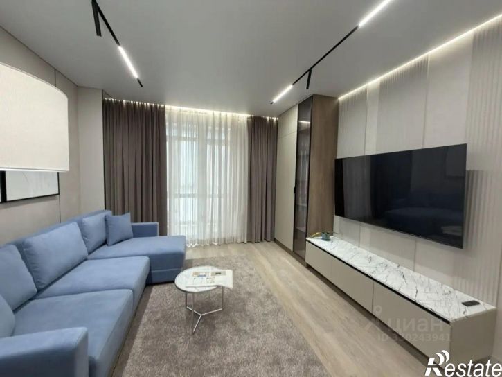 2-комн квартира улица Дзюбанова, 11д,  д. 11д