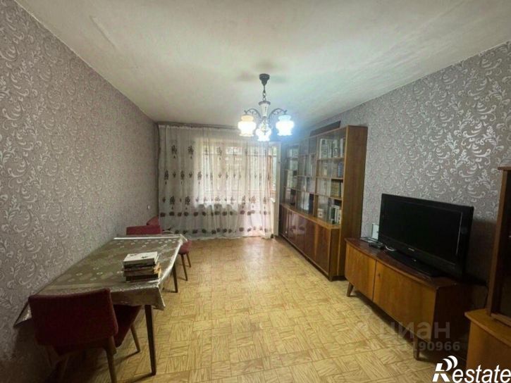 3-комн квартира ул Д.И.Ульянова, 10,  д. 10