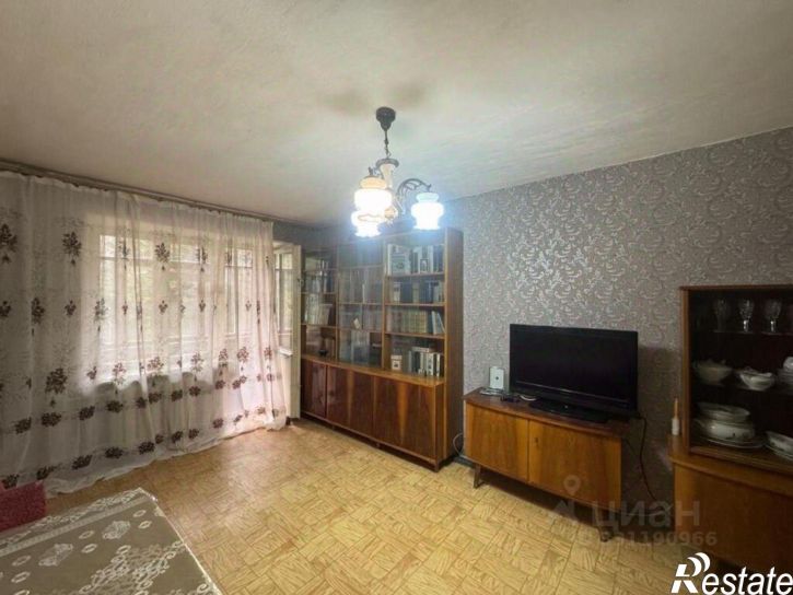 3-комн квартира ул Д.И.Ульянова, 10,  д. 10