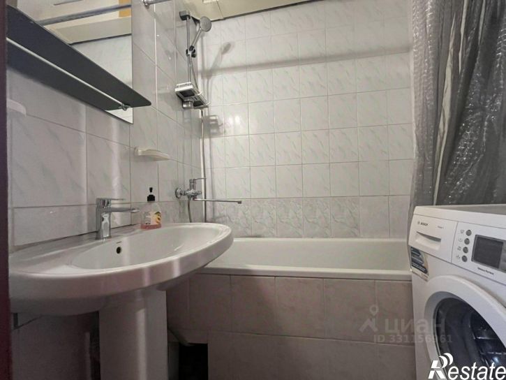 2-комн квартира проспект Победы, 64,  д. 64