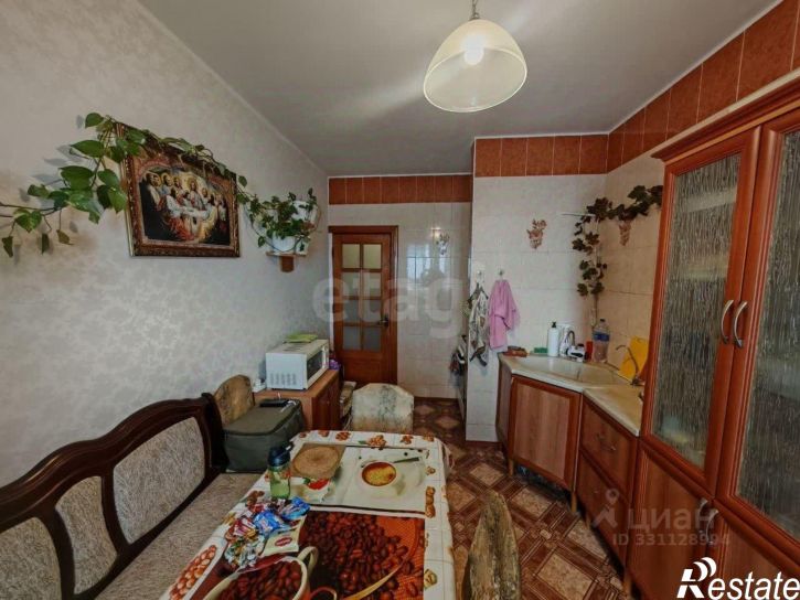 3-комн квартира улица Маршала Жукова, 15,  д. 15