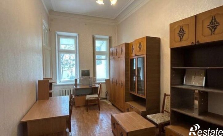 2-комн квартира улица Толстого, 19,  д. 19