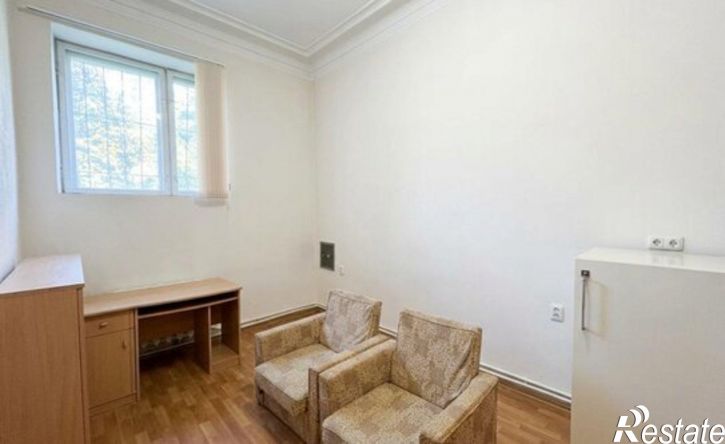 2-комн квартира улица Толстого, 19,  д. 19