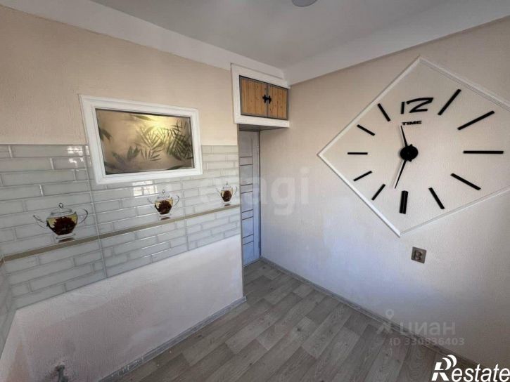 1-комн квартира улица 60 лет Октября, 17,  д. 17