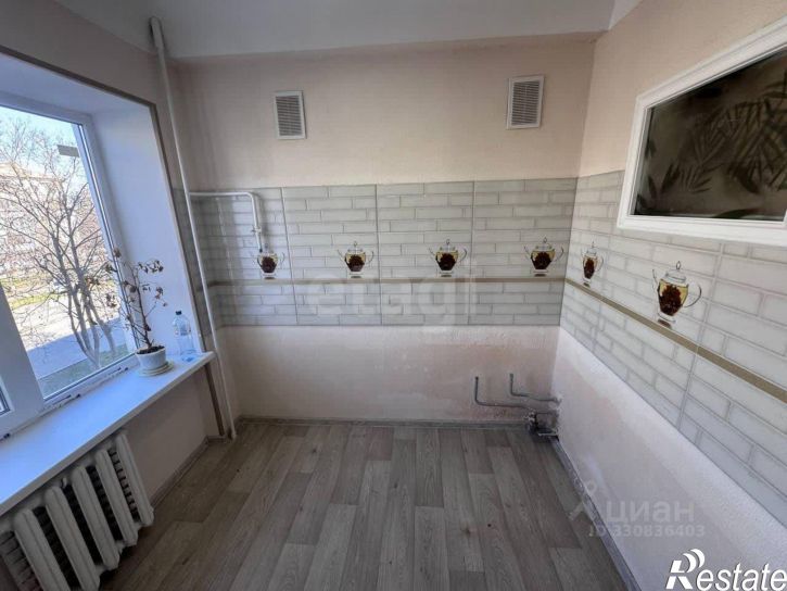 1-комн квартира улица 60 лет Октября, 17,  д. 17
