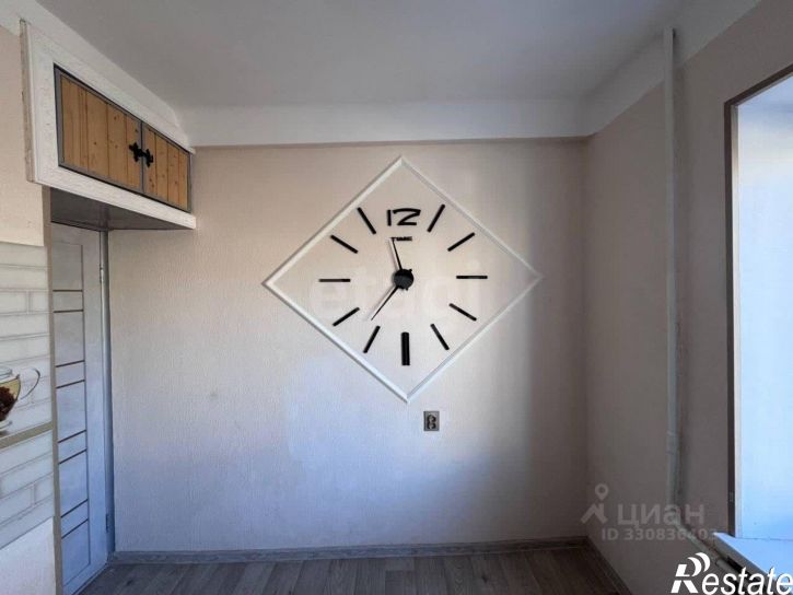1-комн квартира улица 60 лет Октября, 17,  д. 17