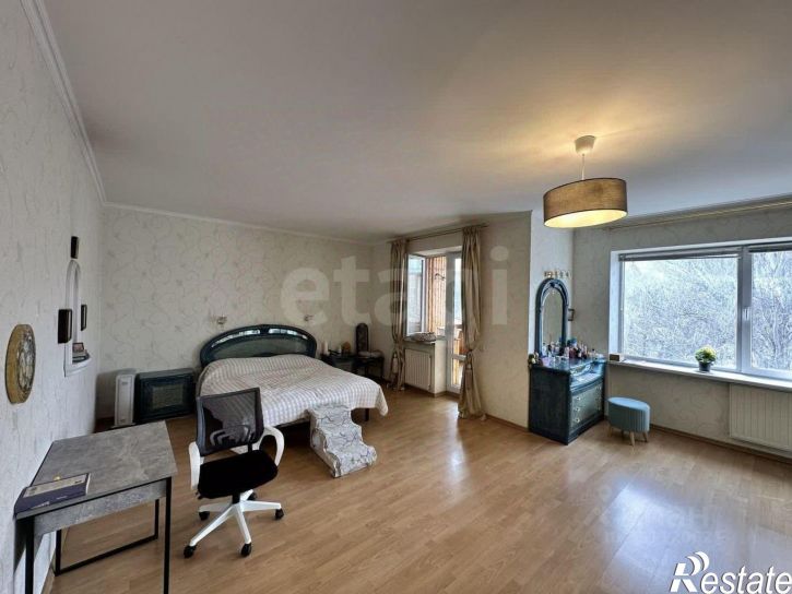 4-комн квартира Промышленная улица, 23,  д. 23